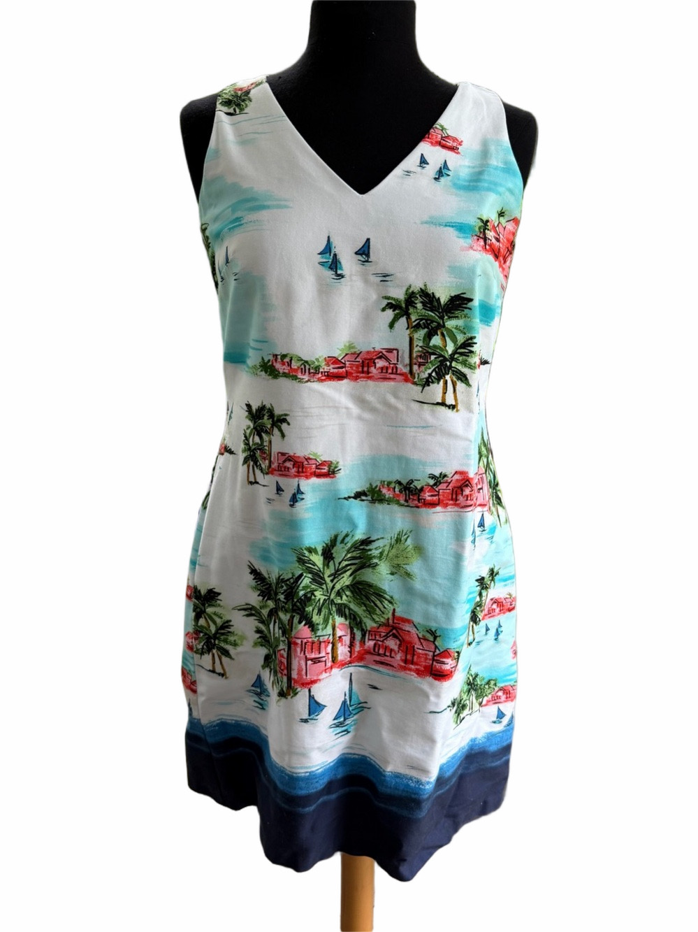 Chetta B Scenic Island Print Sleeveless 
V-Neck Sheath Dress Size 6 Tropical